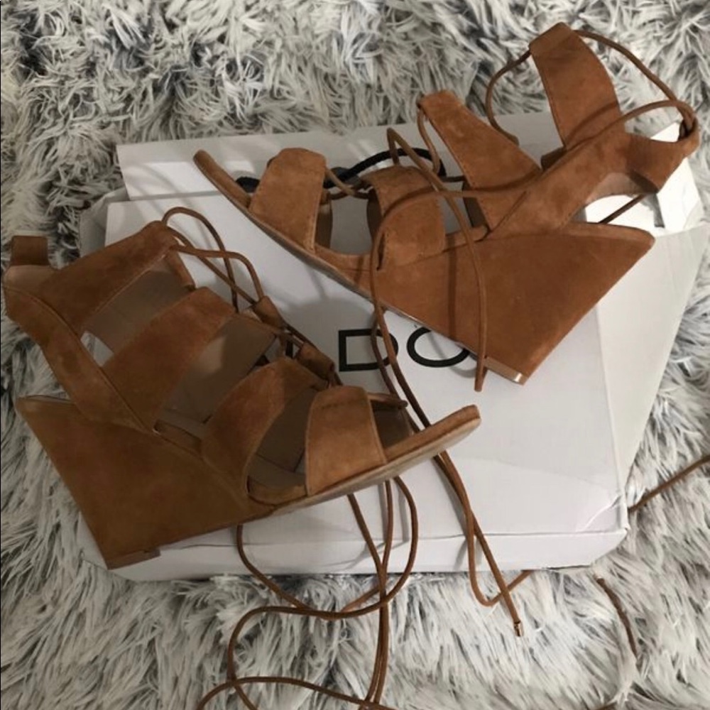 ALDO size 9 wedges